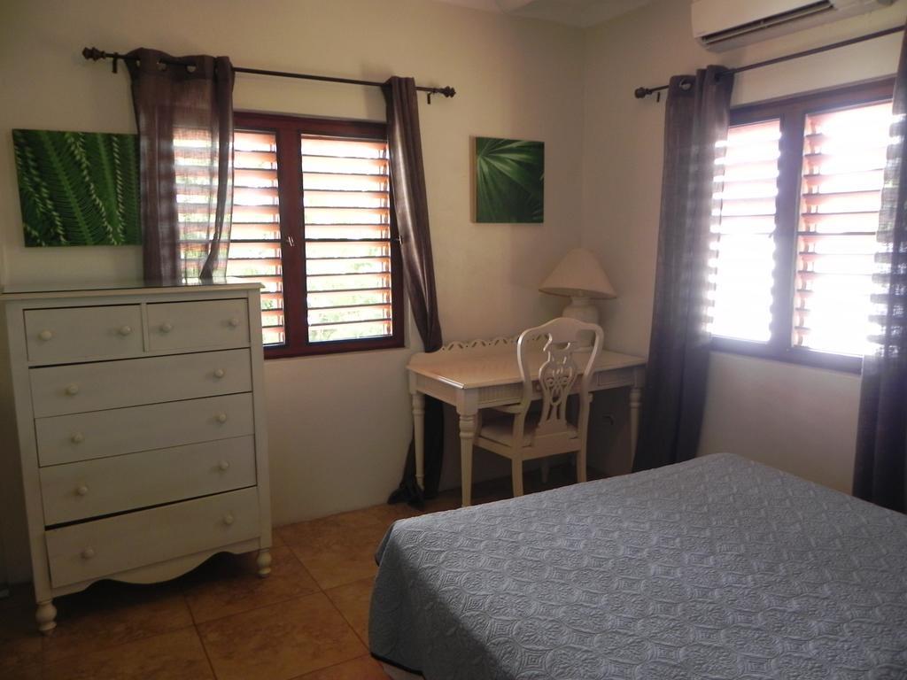 Villa Touloulou English Harbour ภายนอก รูปภาพ