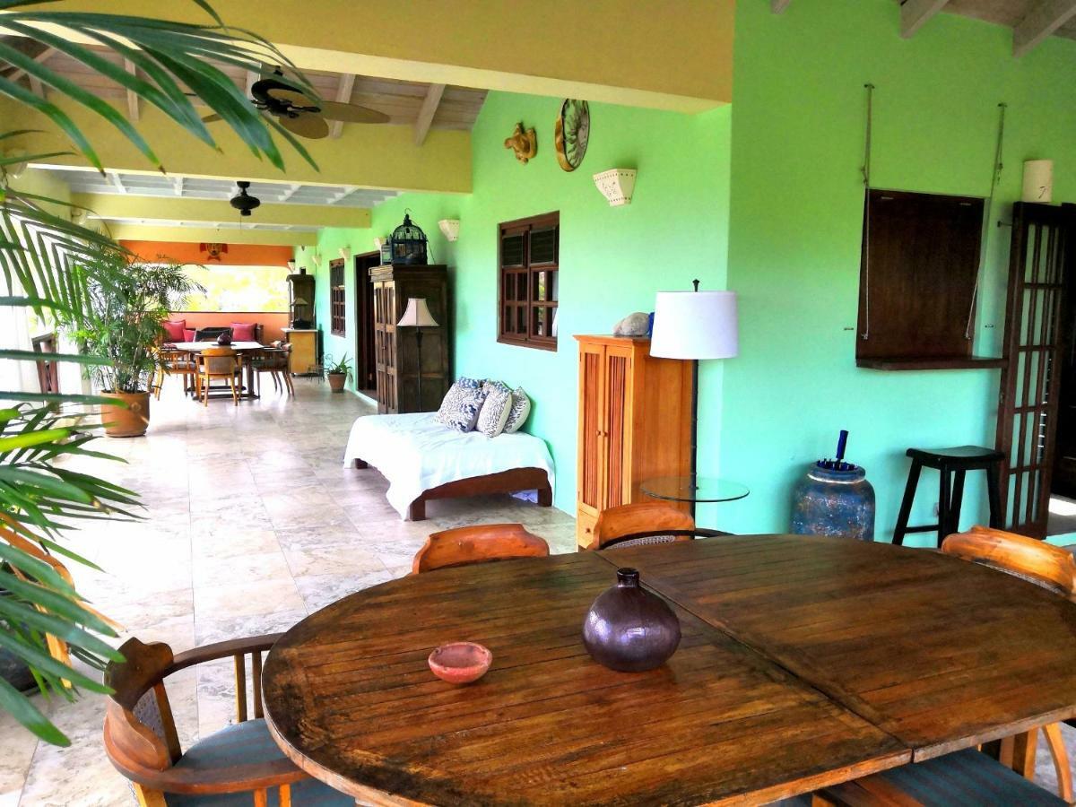 Villa Touloulou English Harbour ภายนอก รูปภาพ