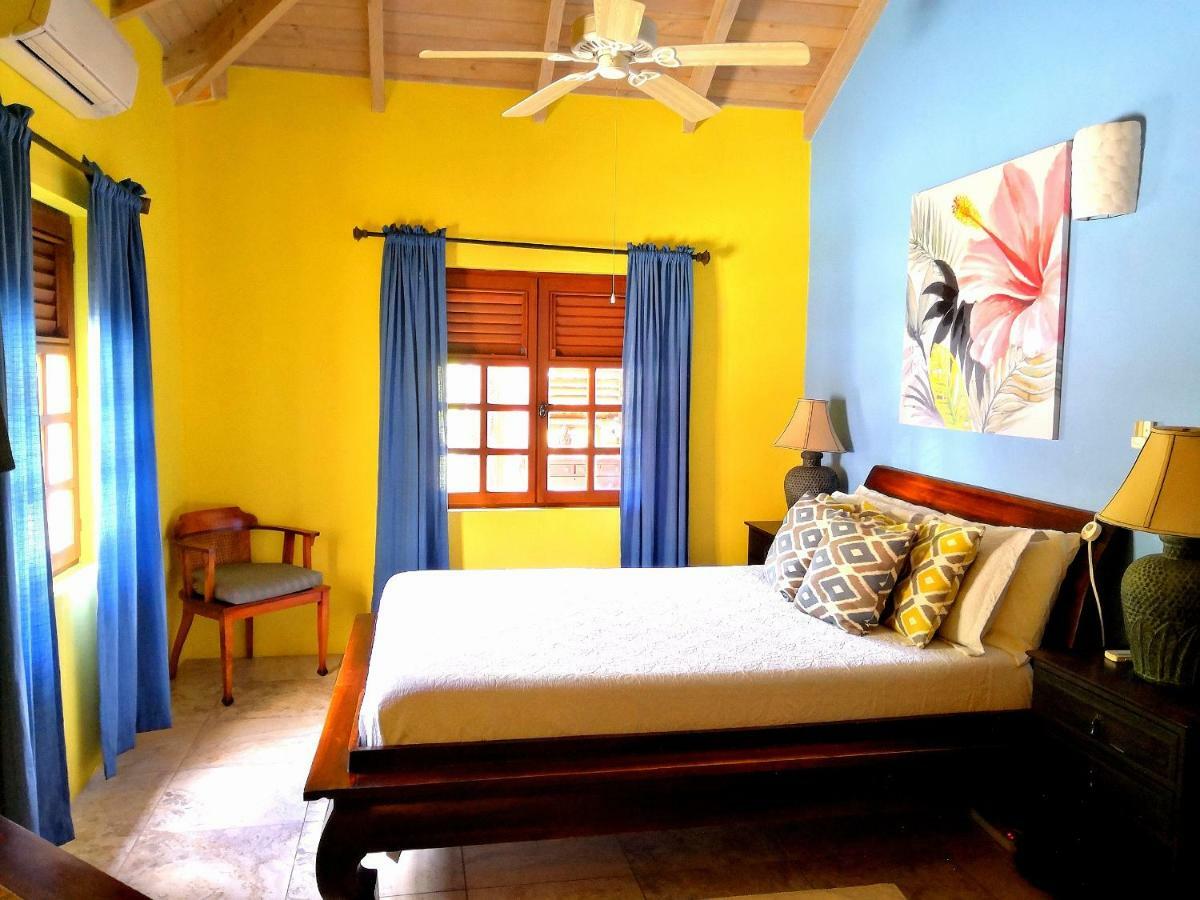 Villa Touloulou English Harbour ภายนอก รูปภาพ